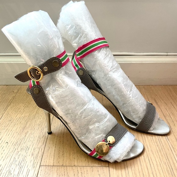 Silver High Heel Sandal’s w. Pink Striped Straps Gold Accessories Size 7 - Picture 8 of 9